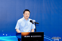 学生正在讲堂上快